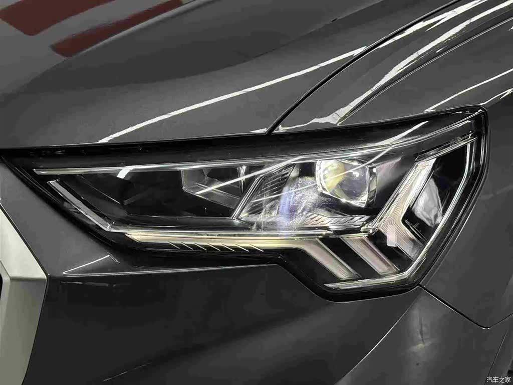Audi Q3, 2023 20