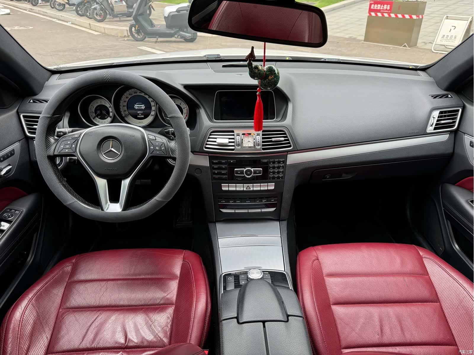Mercedes-Benz E-Class, 2015 6