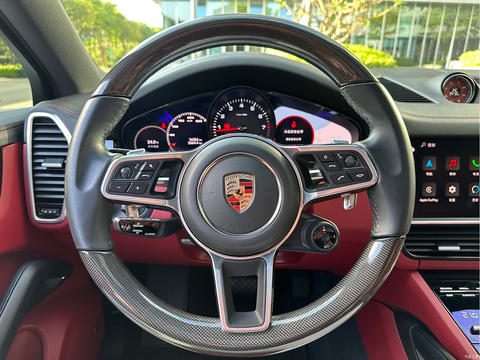 Porsche Cayenne, 2023 13