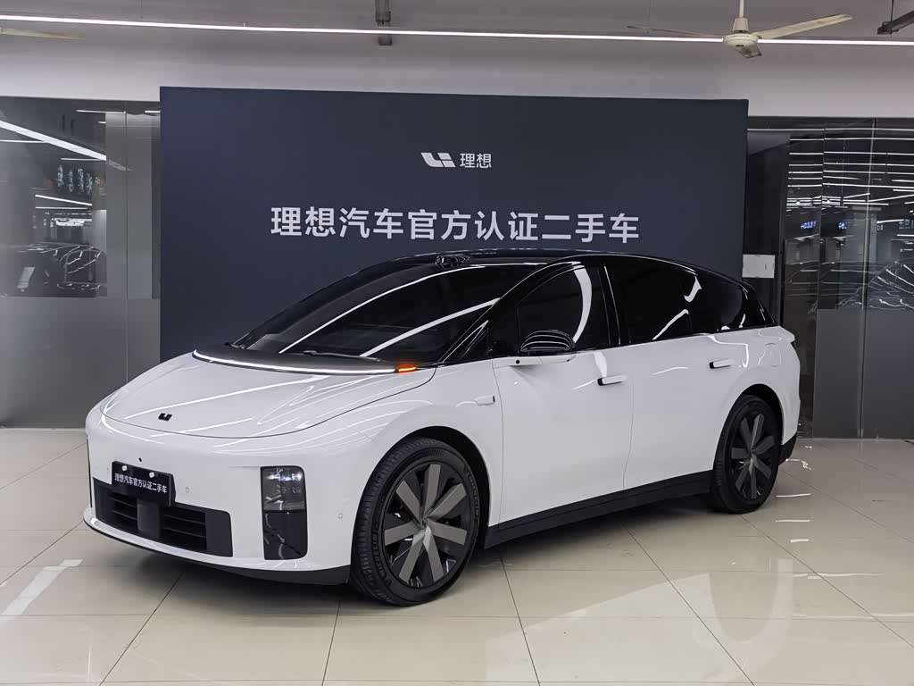 Li Auto i6