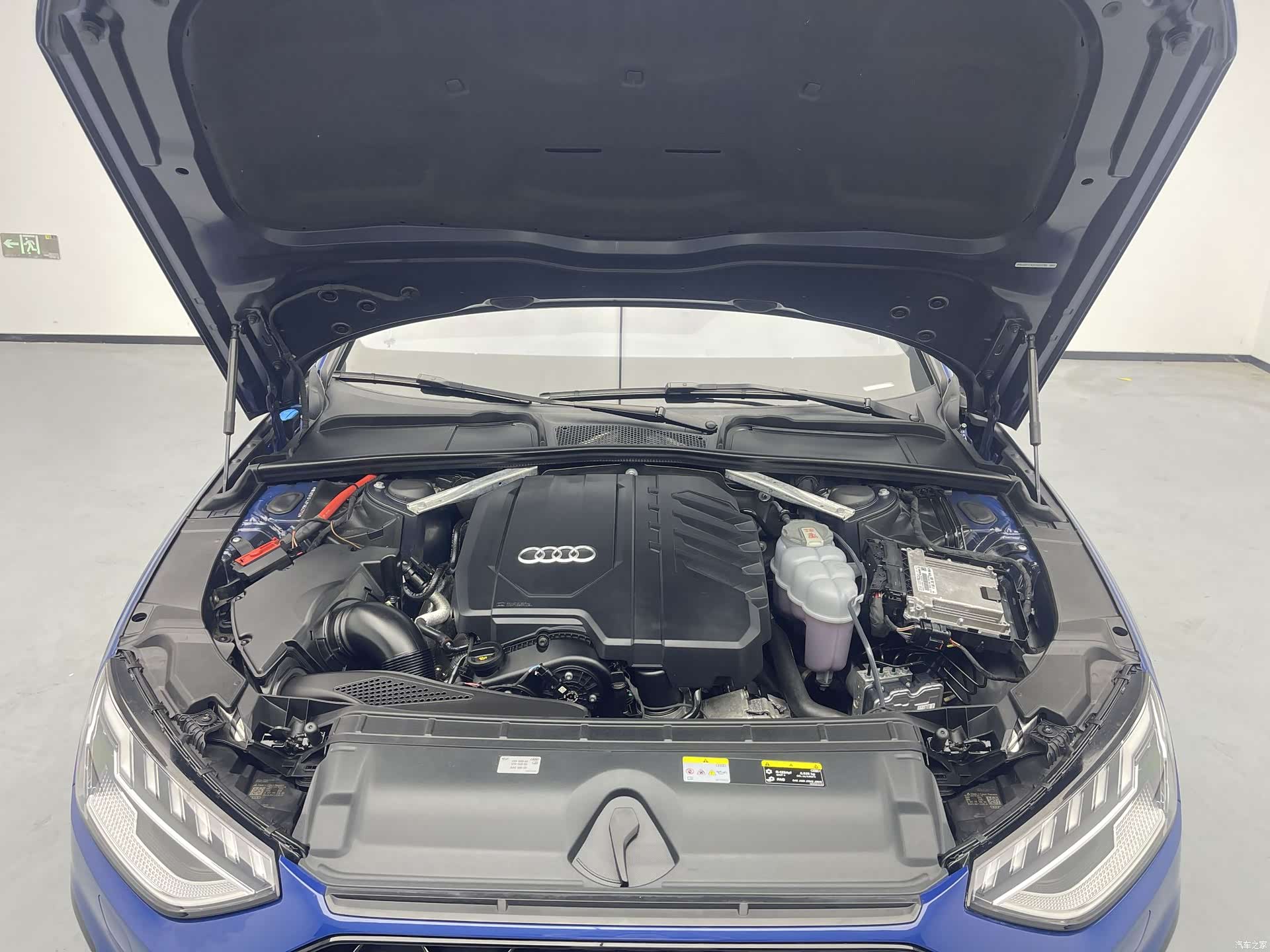 Audi A4, 2024 11