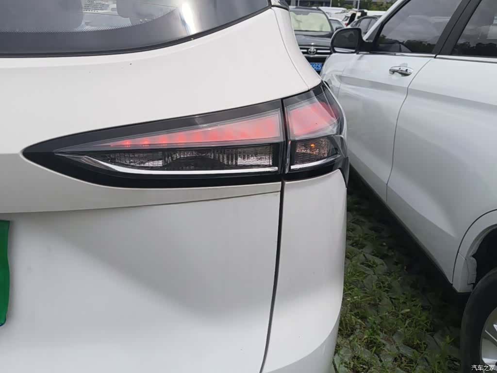 Wuling 510, 2022 8