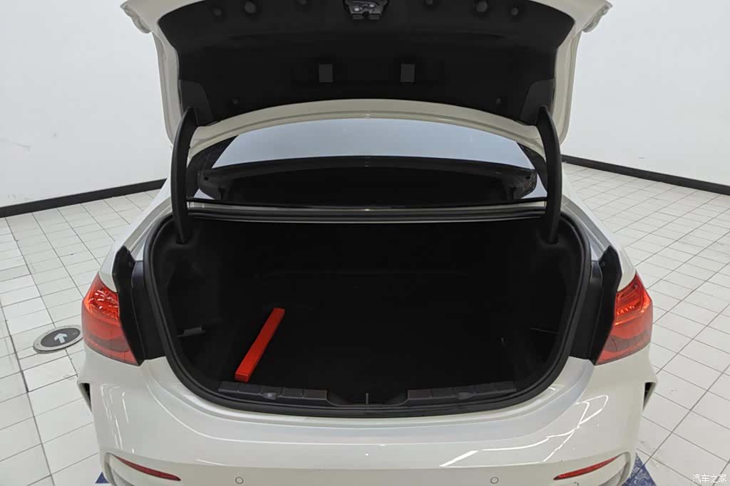 BMW 1 Series, 2021 4