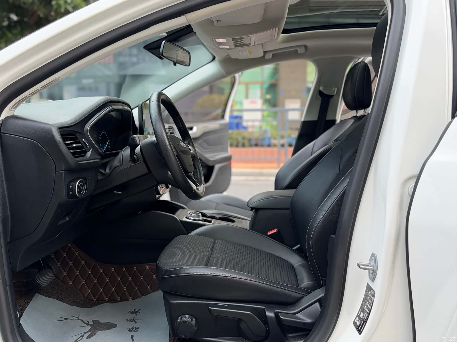Ford Focus, 2020 4