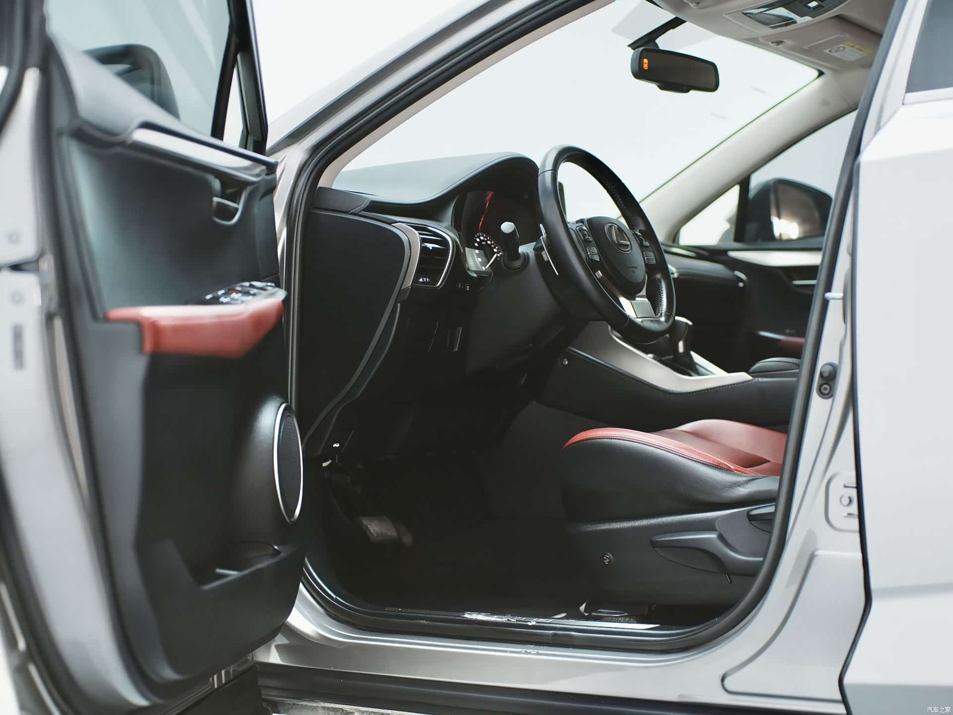 Lexus NX, 2020 20