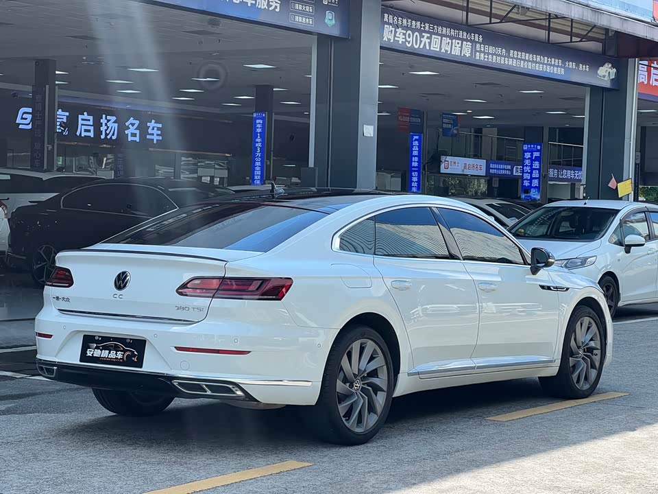 Volkswagen CC