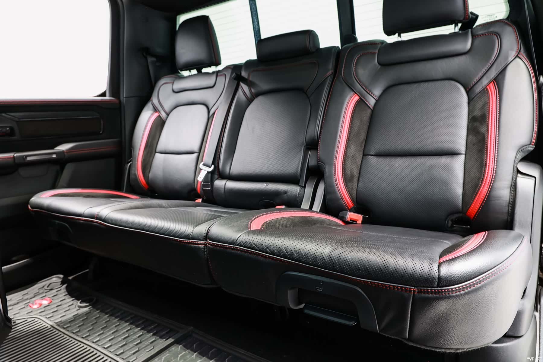RAM Trucks, 2024 12