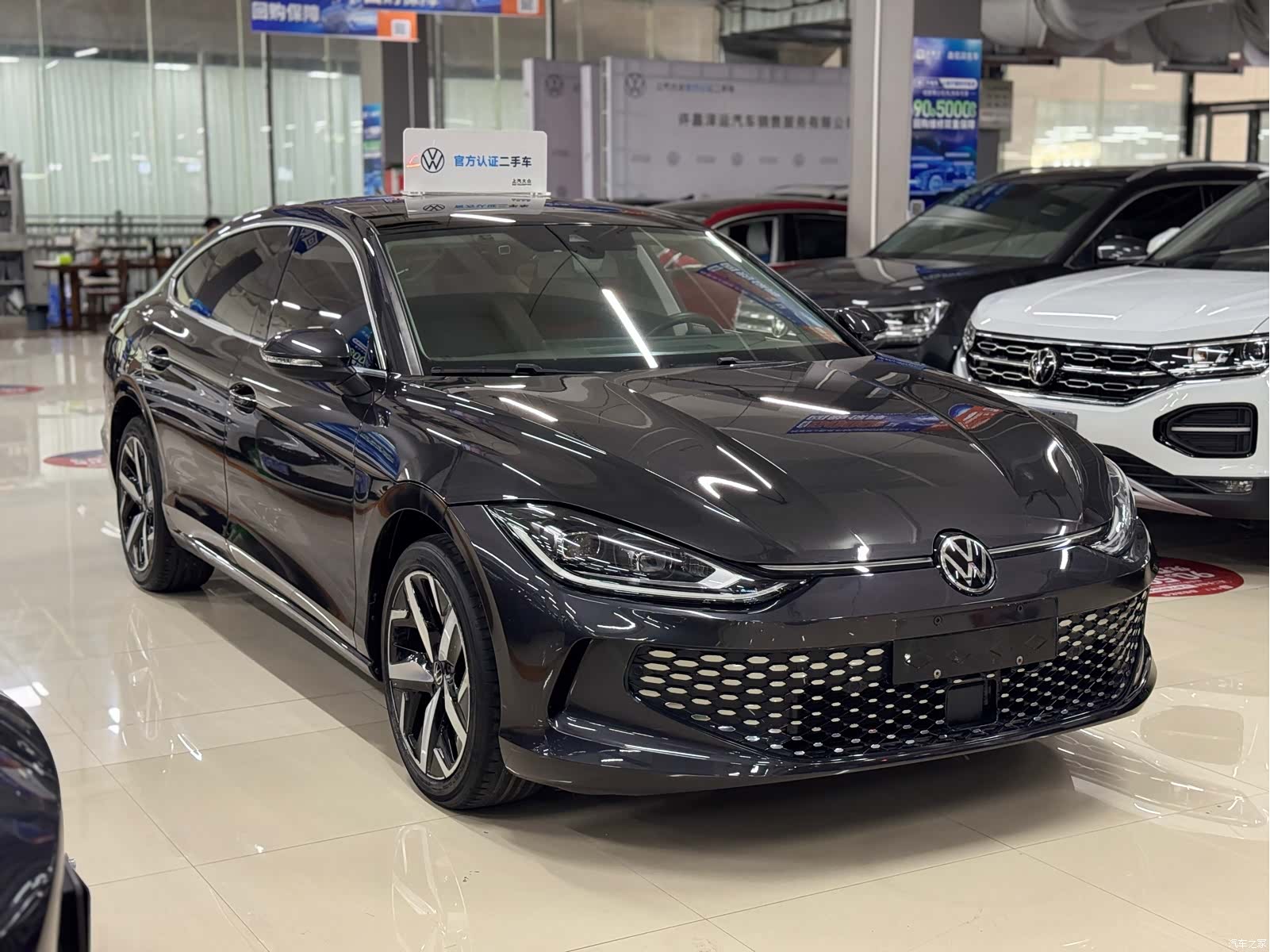 Volkswagen Lamando, 2022 3