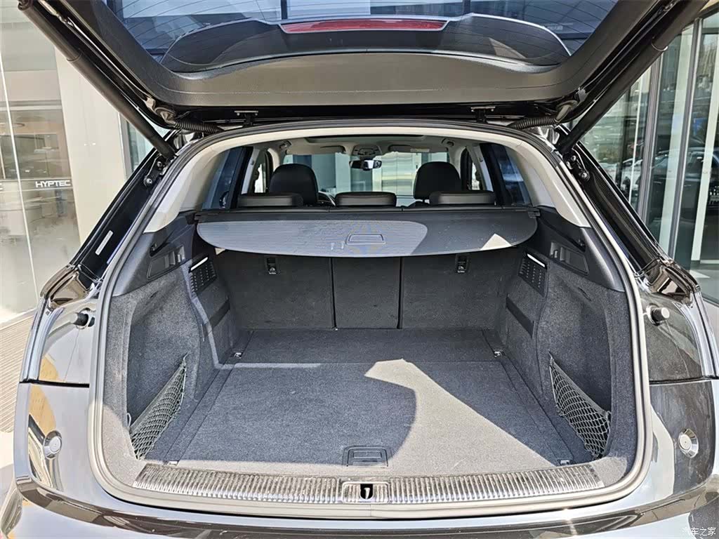 Audi Q5L, 2020 9