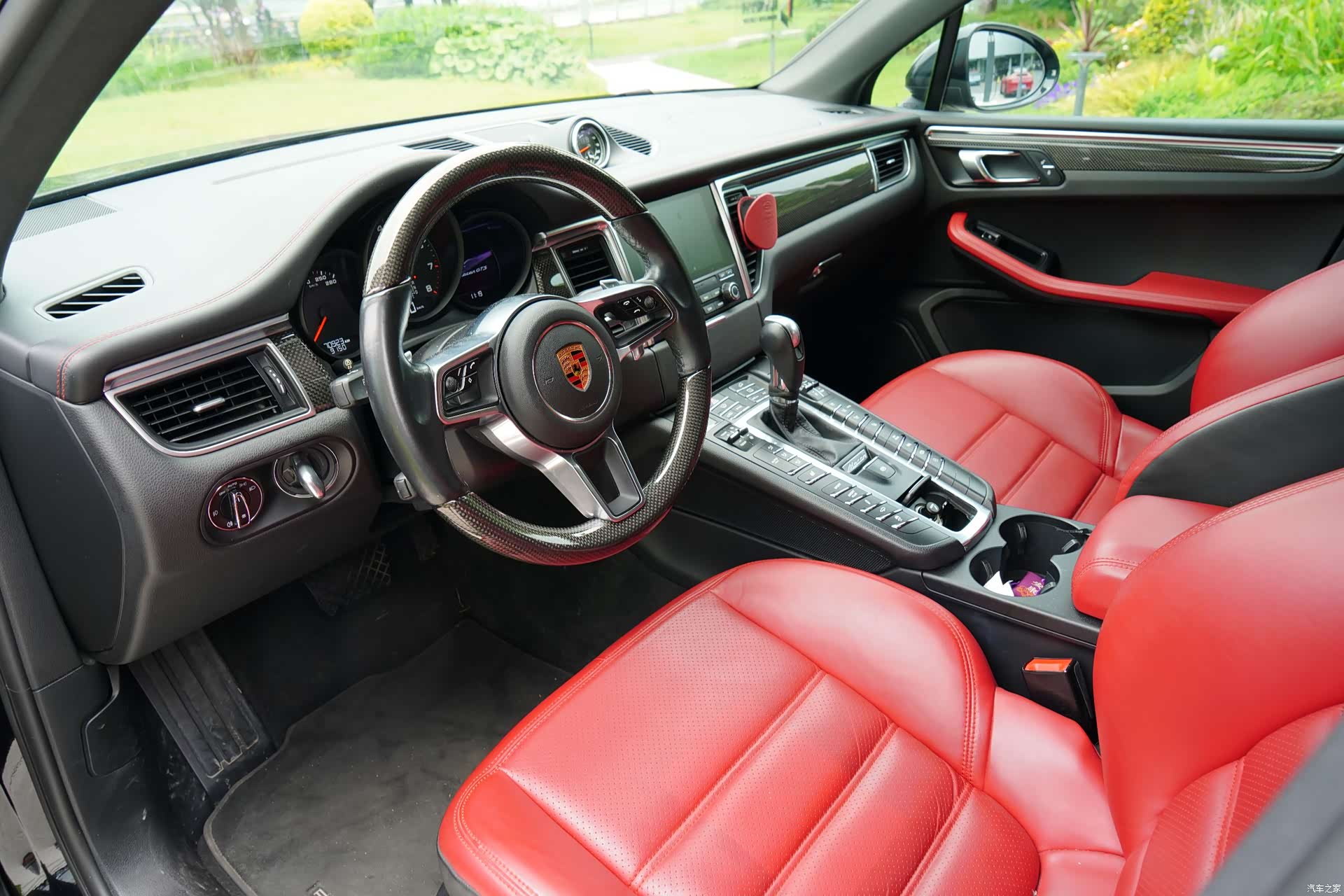 Porsche Macan, 2017 11