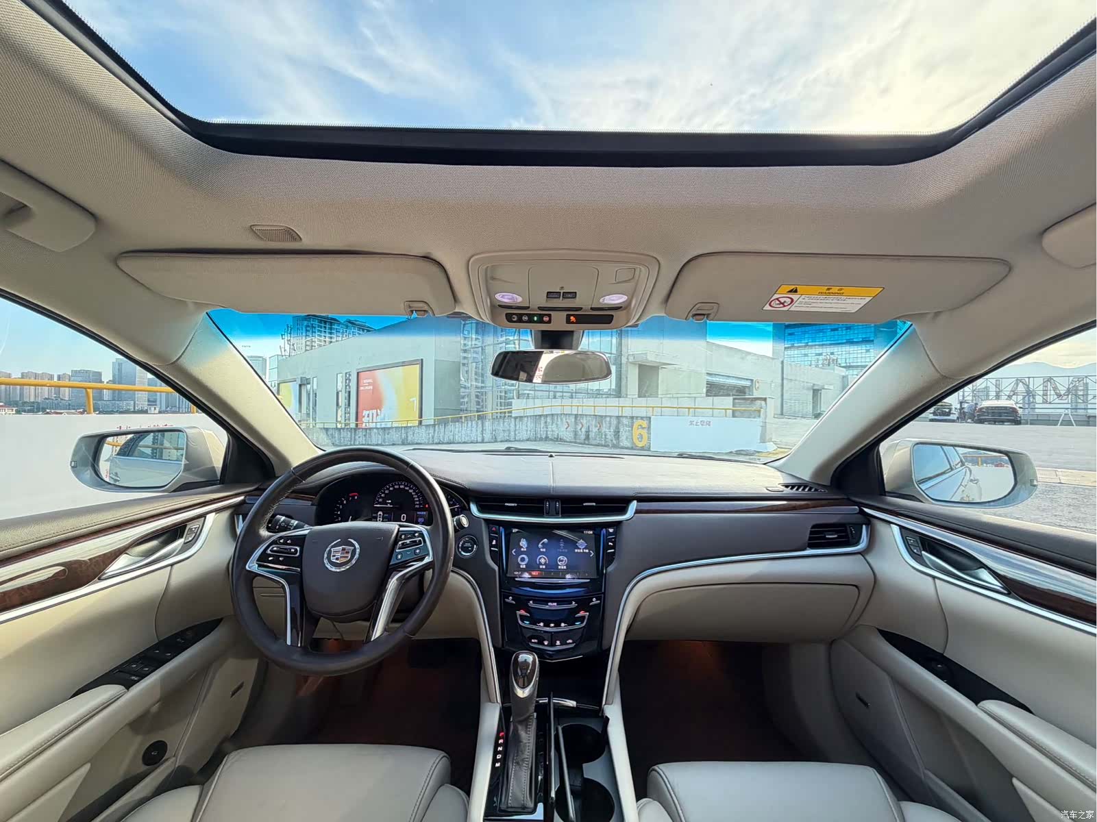 Cadillac XTS, 2015 16