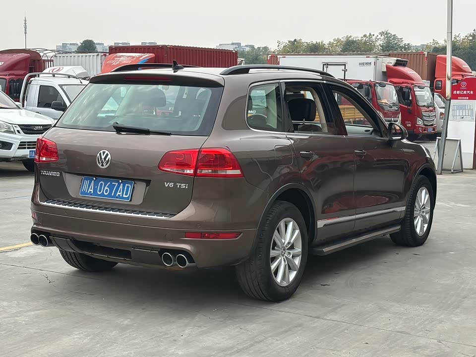 Volkswagen Touareg