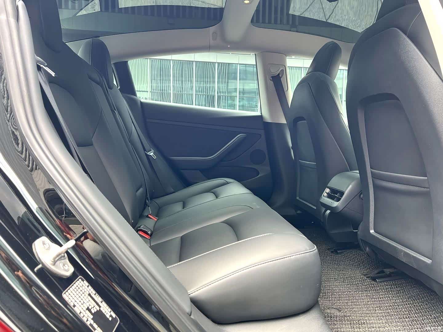 Tesla Model 3, 2021 все фото