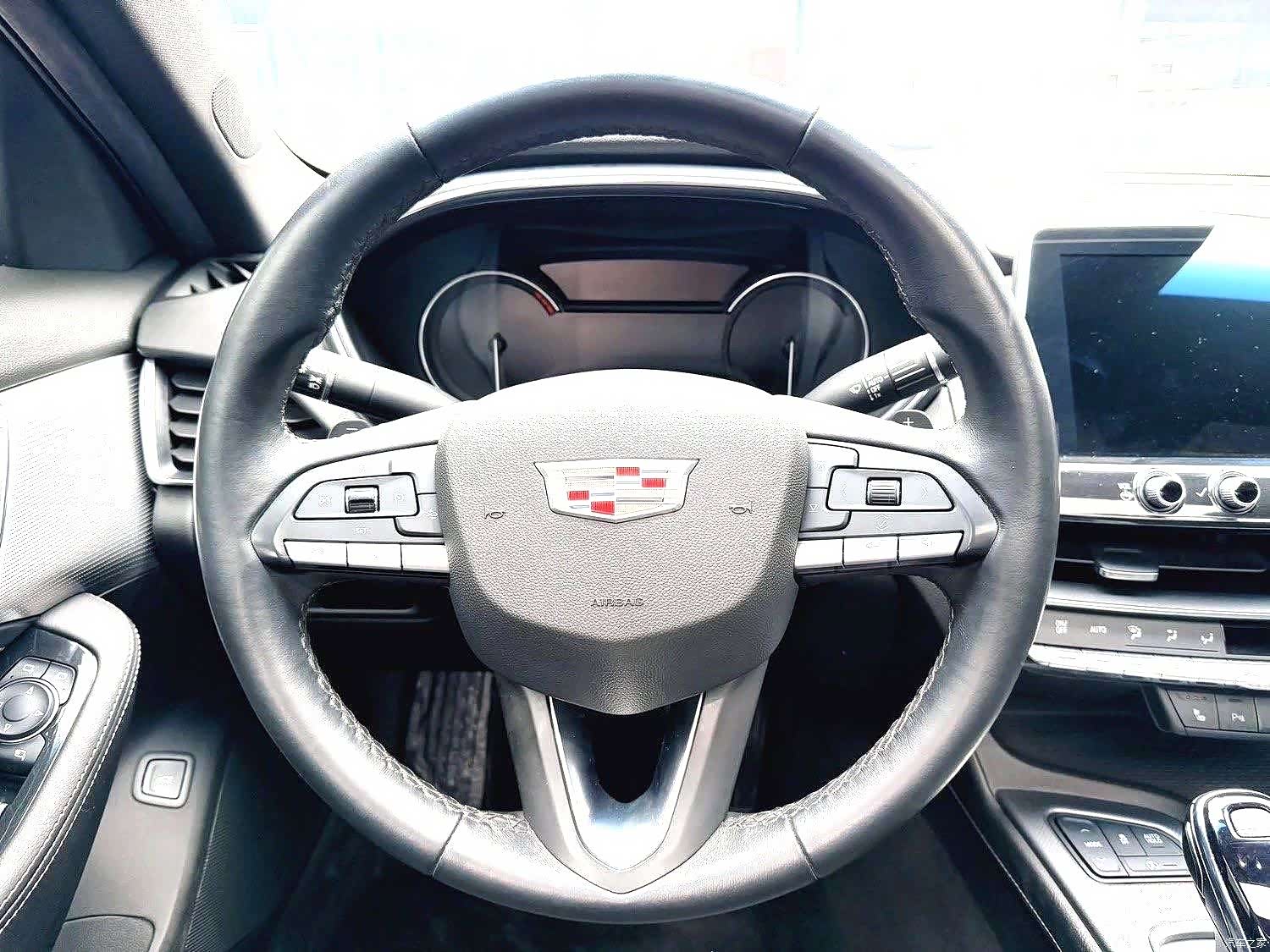 Cadillac CT5, 2020 10