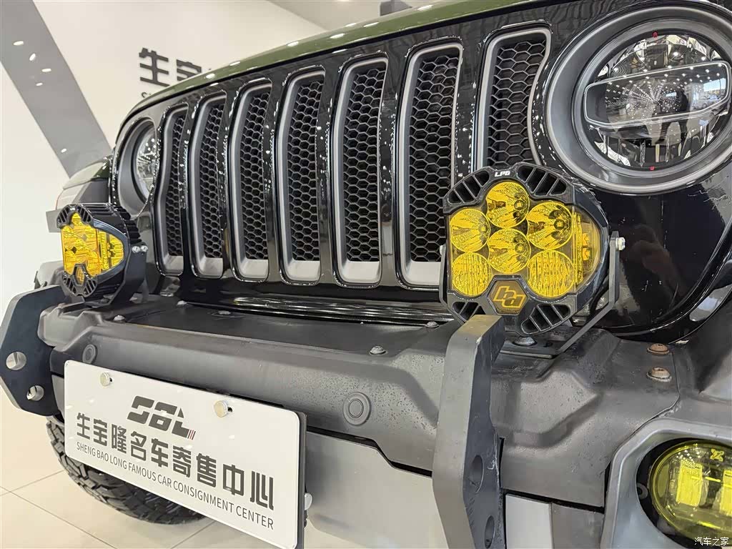 Jeep Gladiator, 2023 13