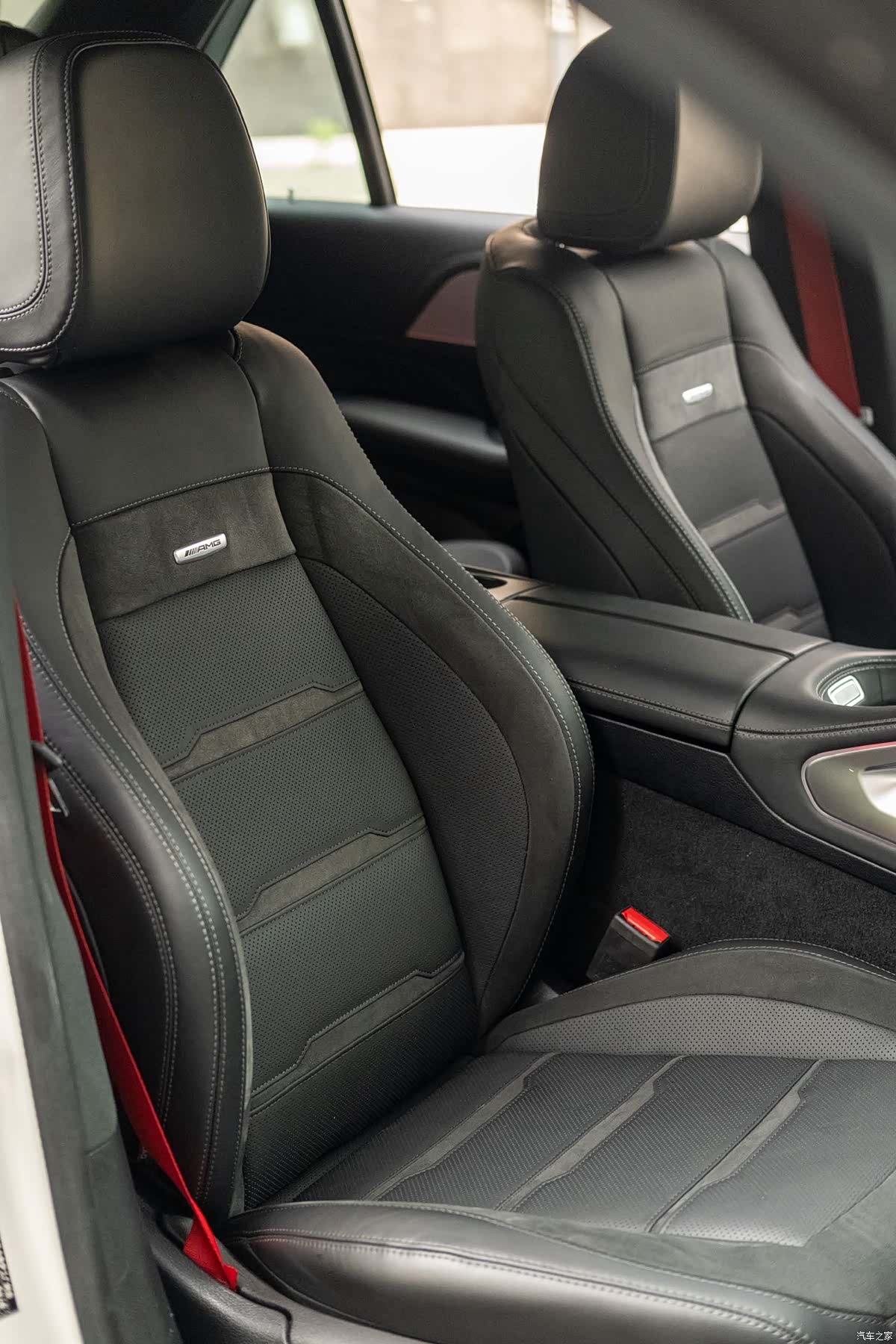 Mercedes-Benz GLE, 2020 11