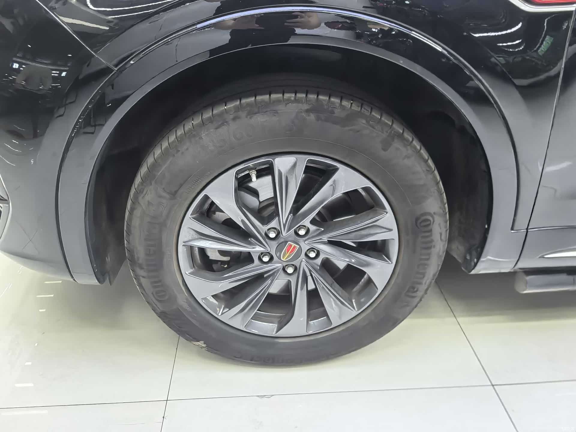 Hongqi HS5, 2024 все фото