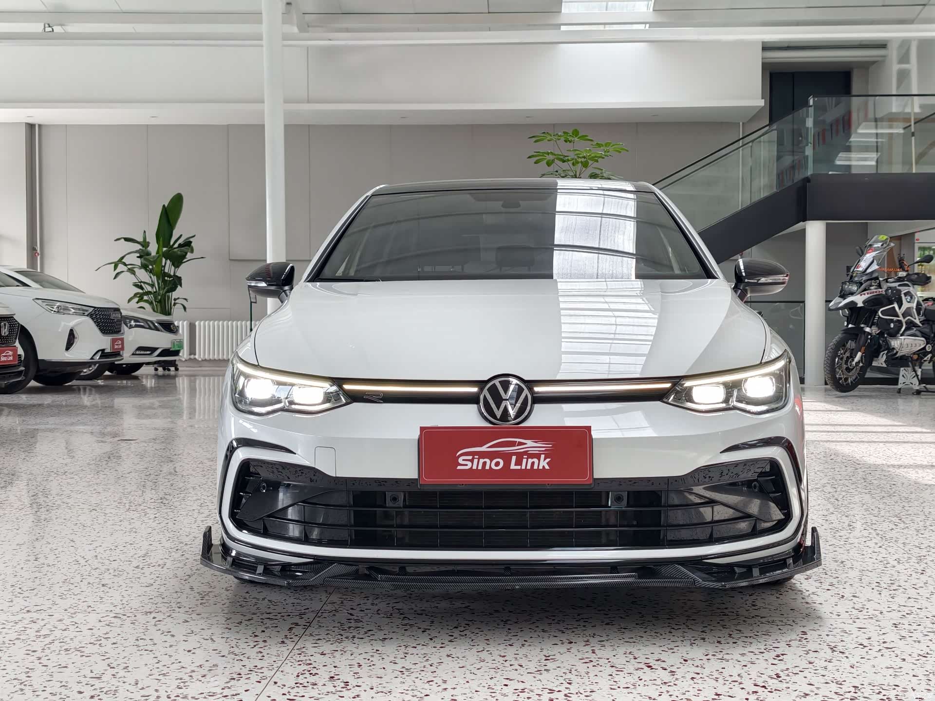 Volkswagen Golf, 2023 2