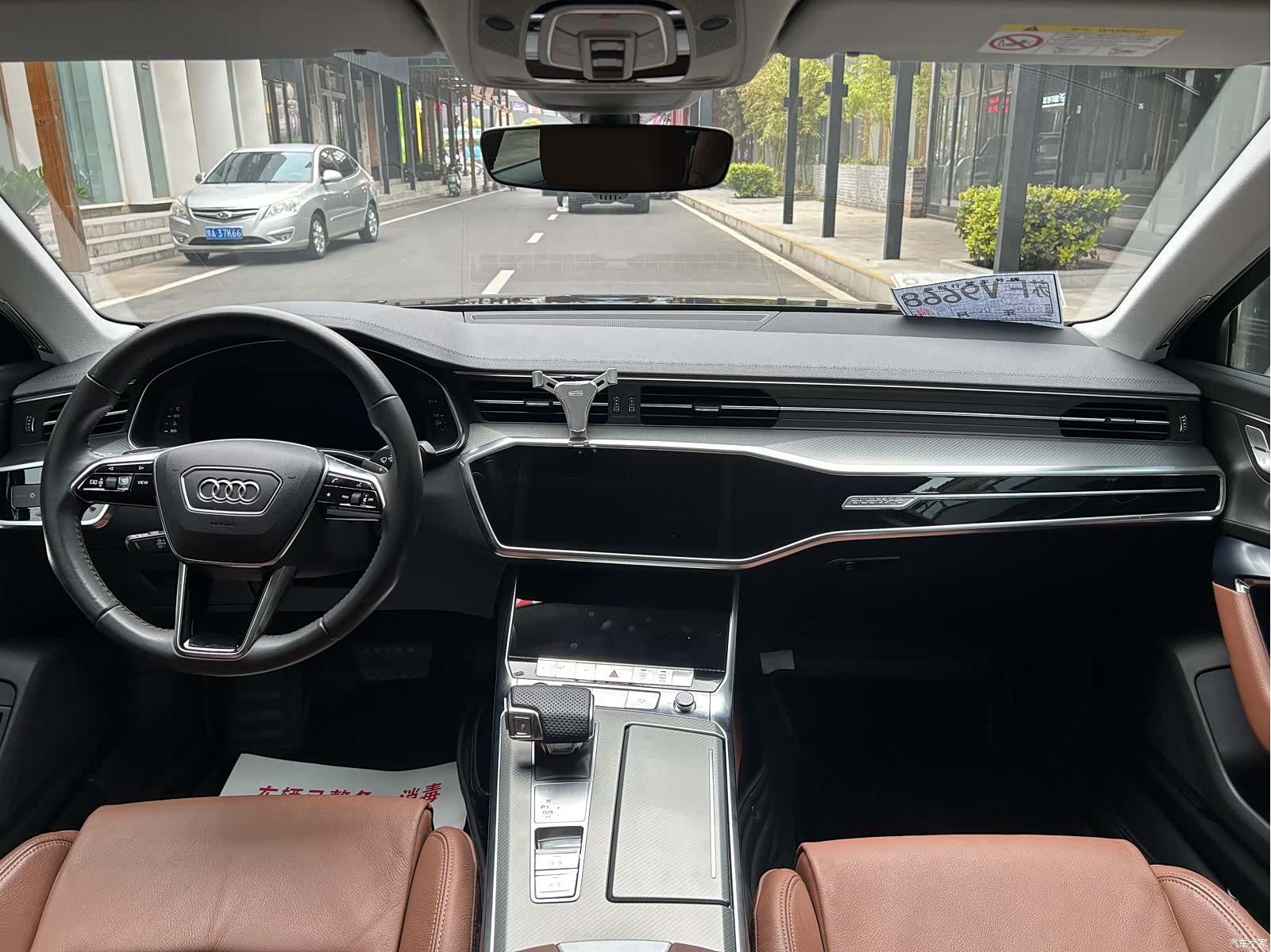 Audi A6L, 2019 все фото
