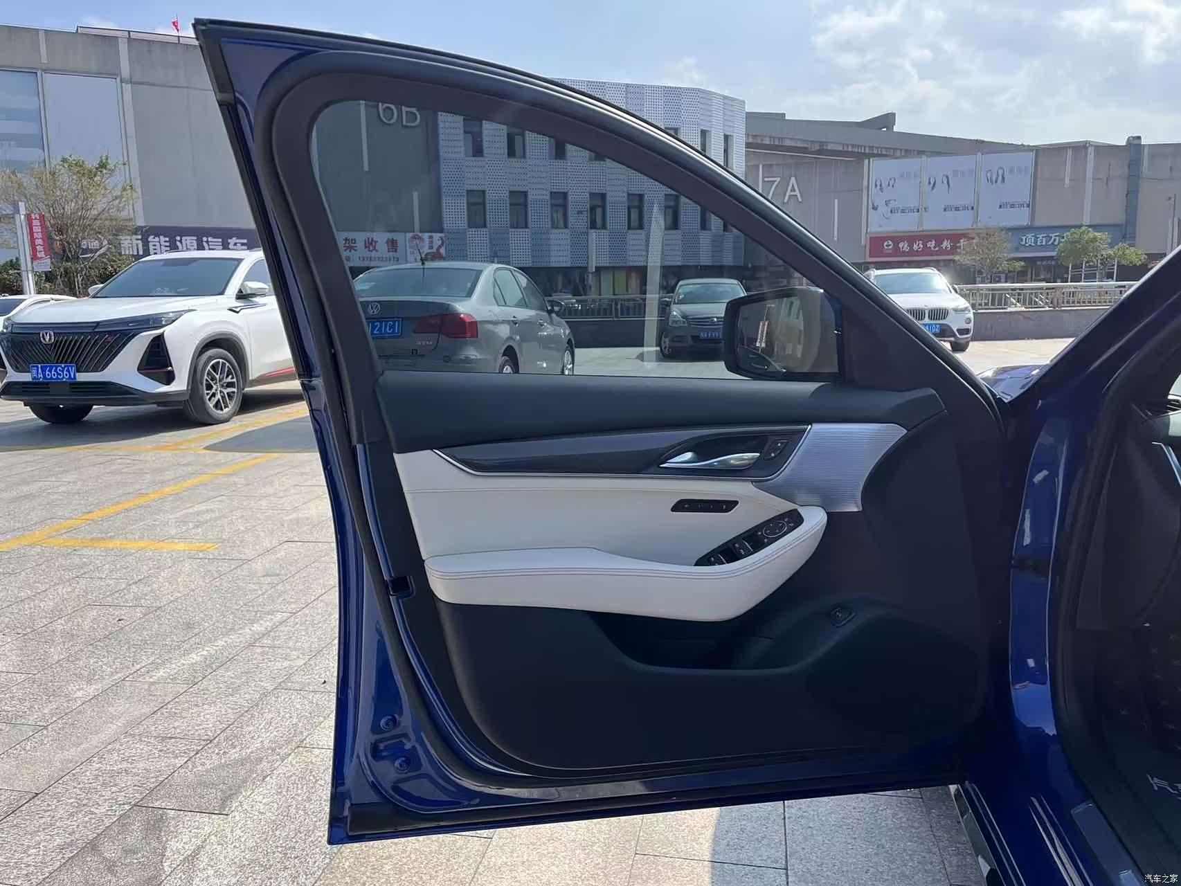 Cadillac CT5, 2021 10