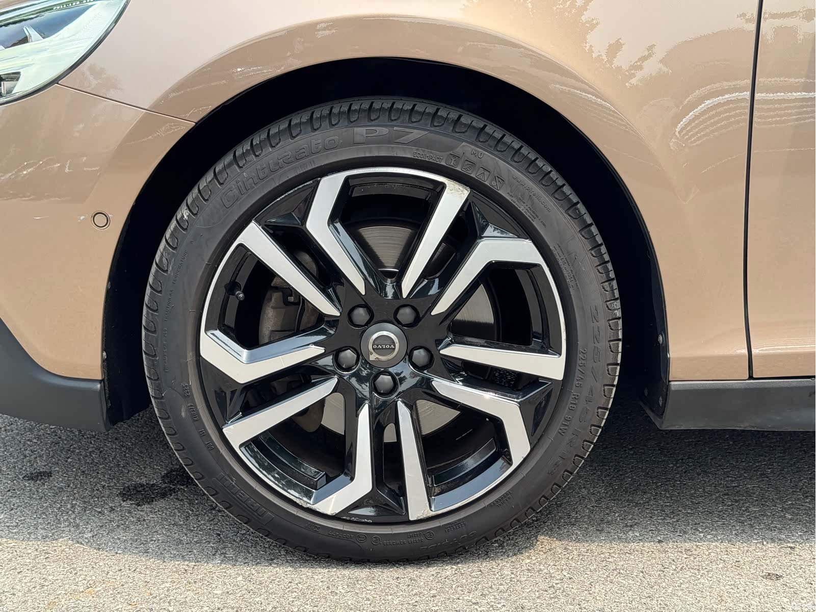 Volvo V40, 2017 16