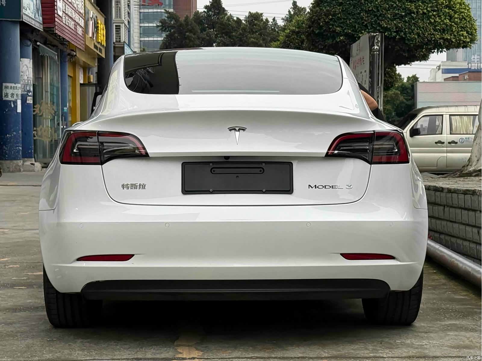 Tesla Model 3, 2022 все фото