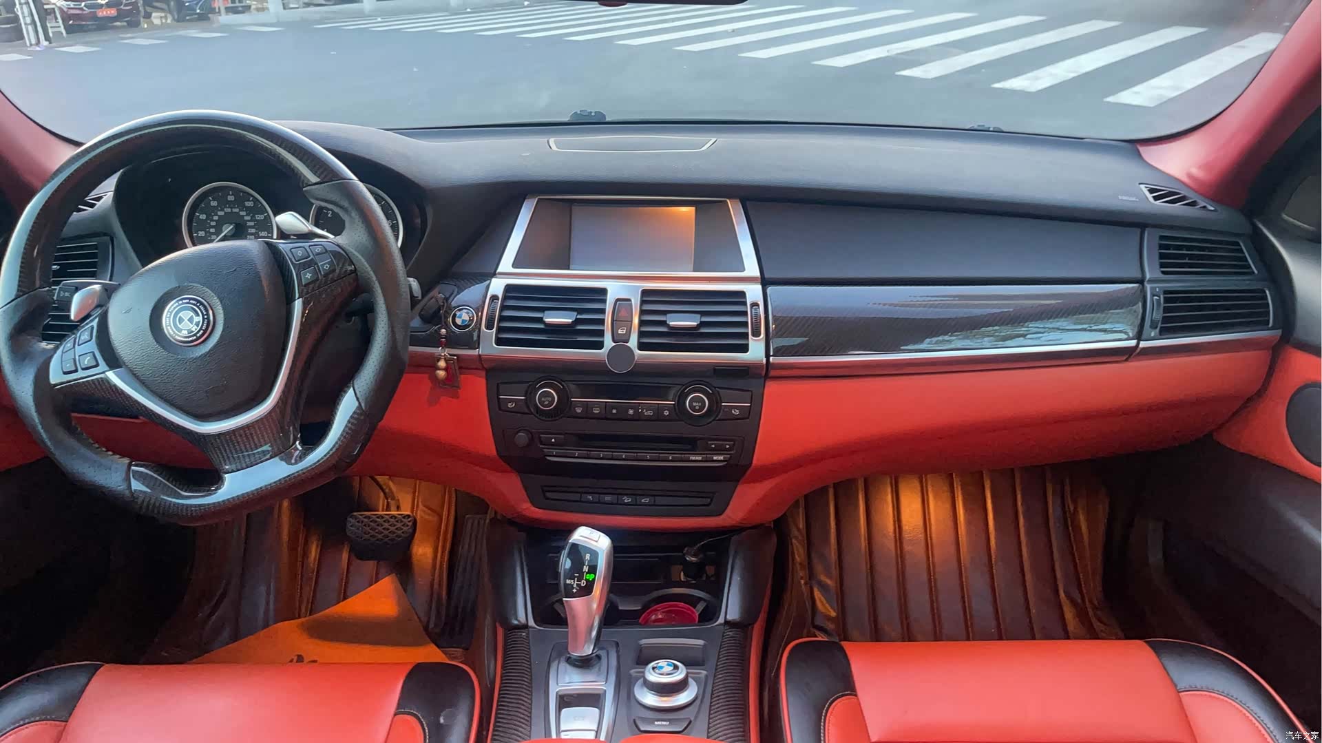 BMW X6, 2010 7
