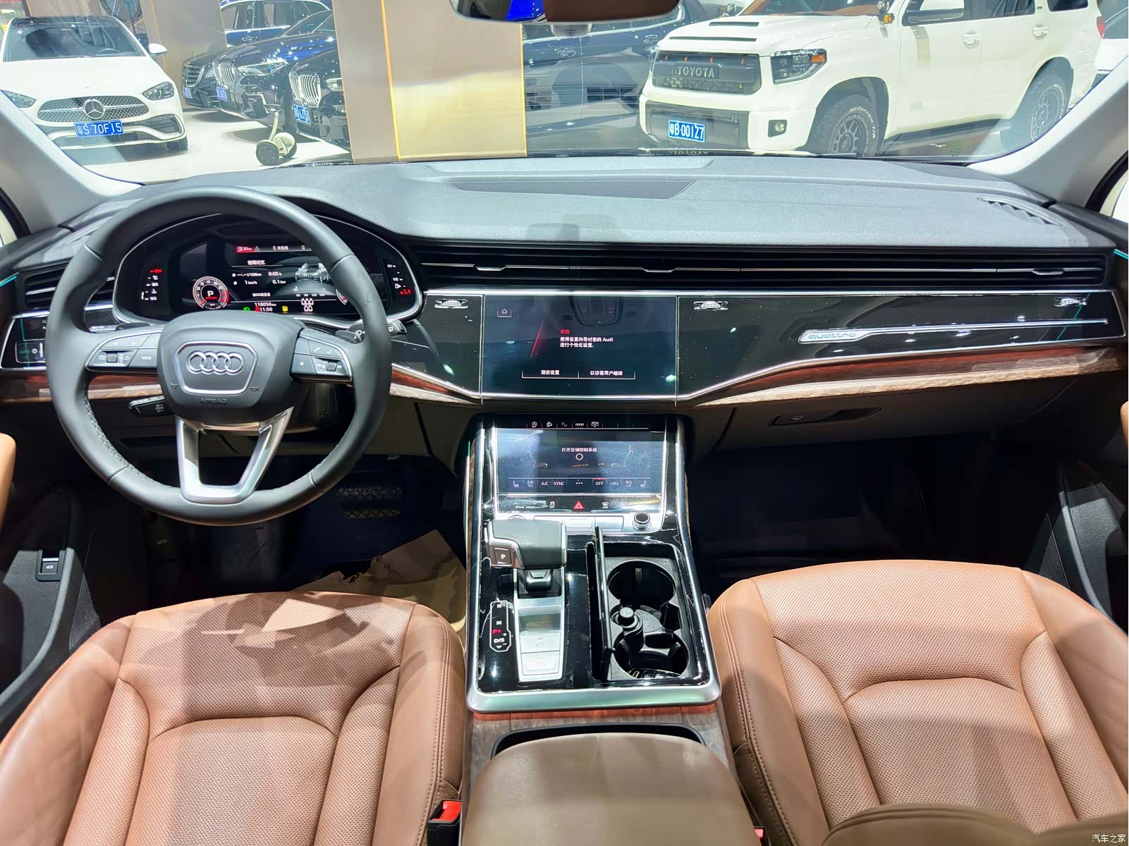 Audi Q7, 2022 8