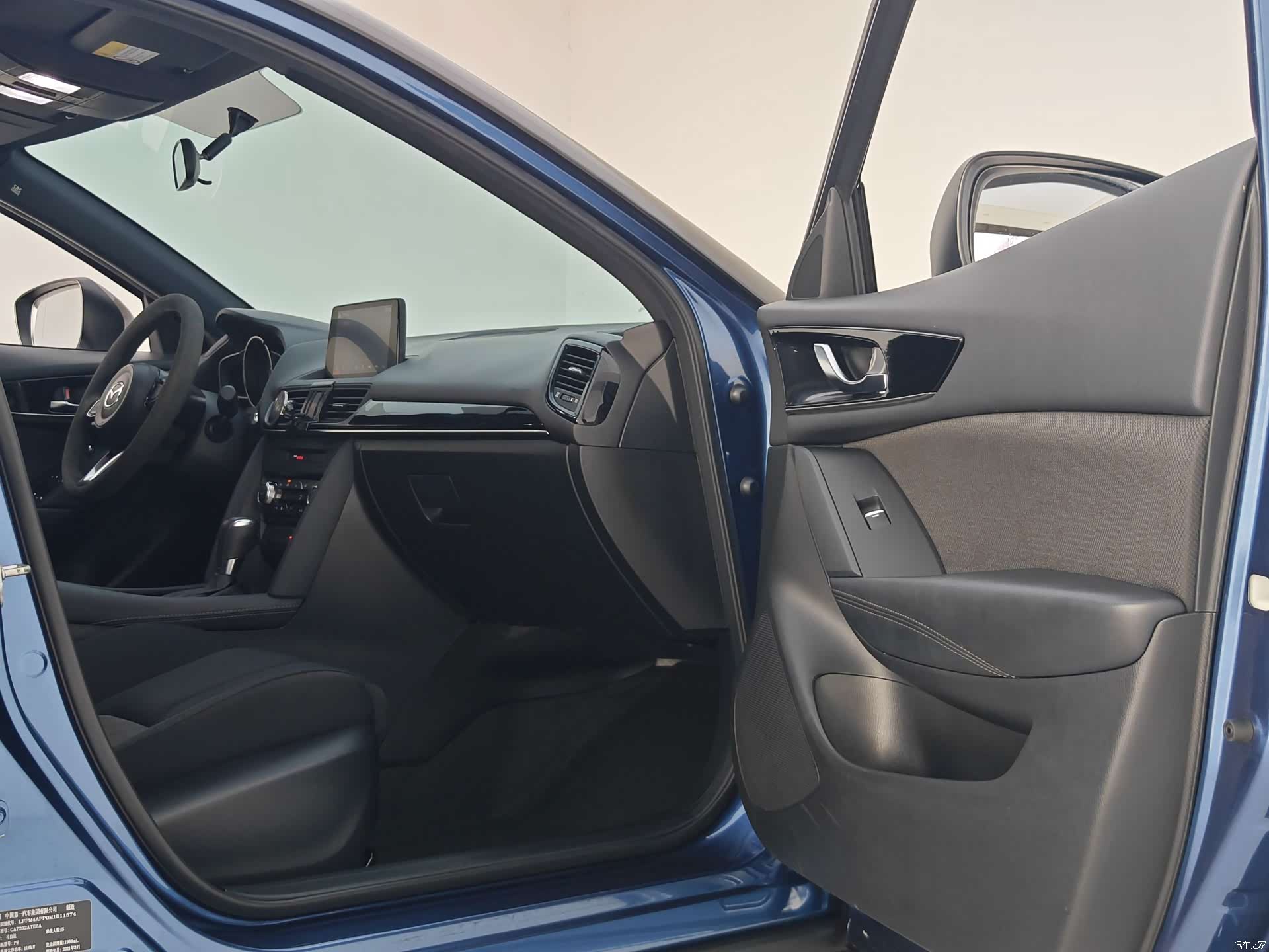 Mazda CX-4, 2022 14