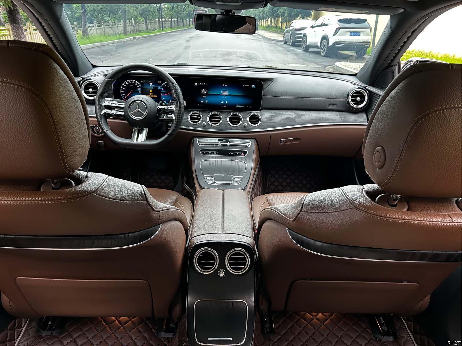 Mercedes-Benz E-Class, 2021 12