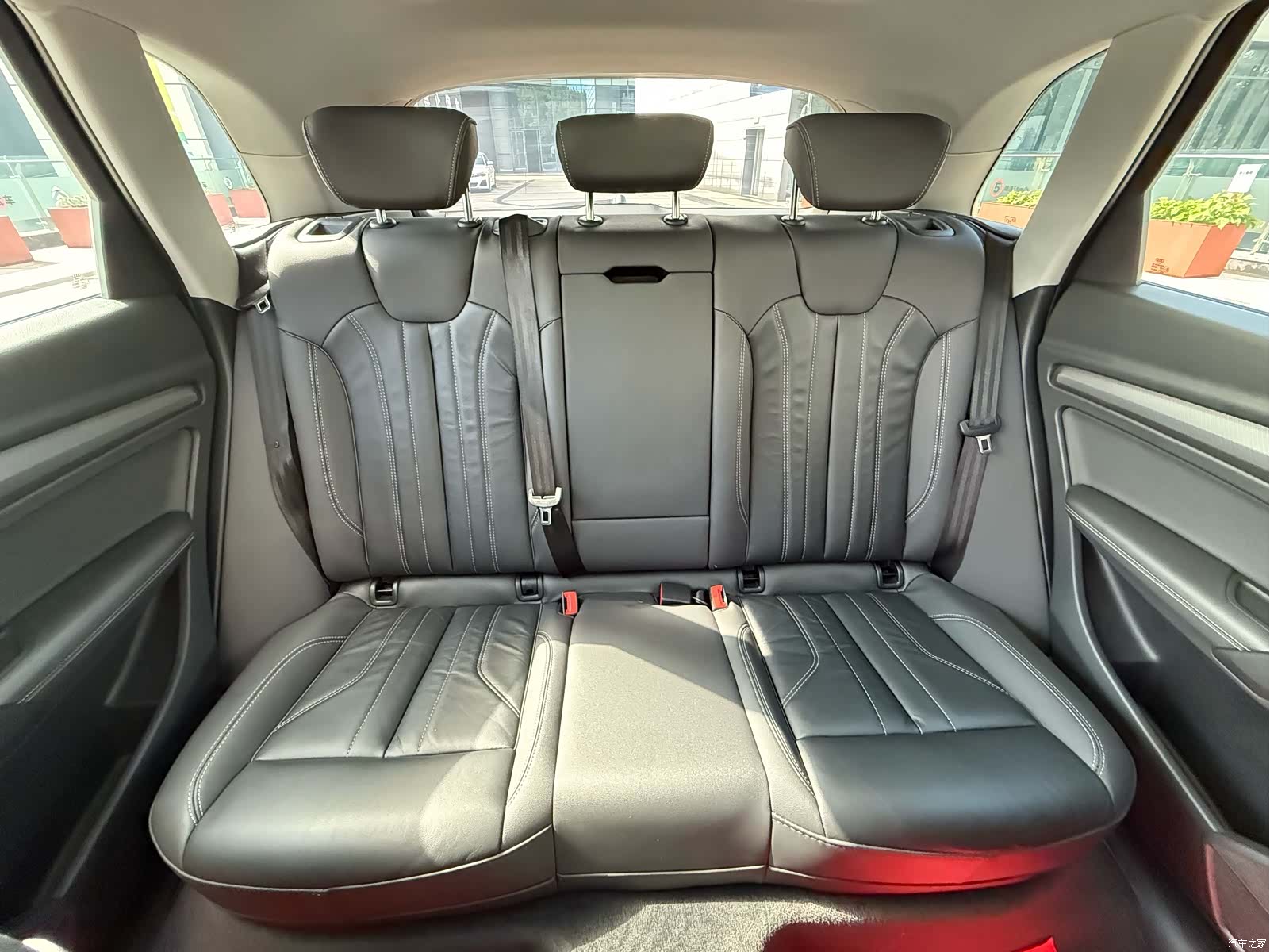 Audi Q5L, 2023 26