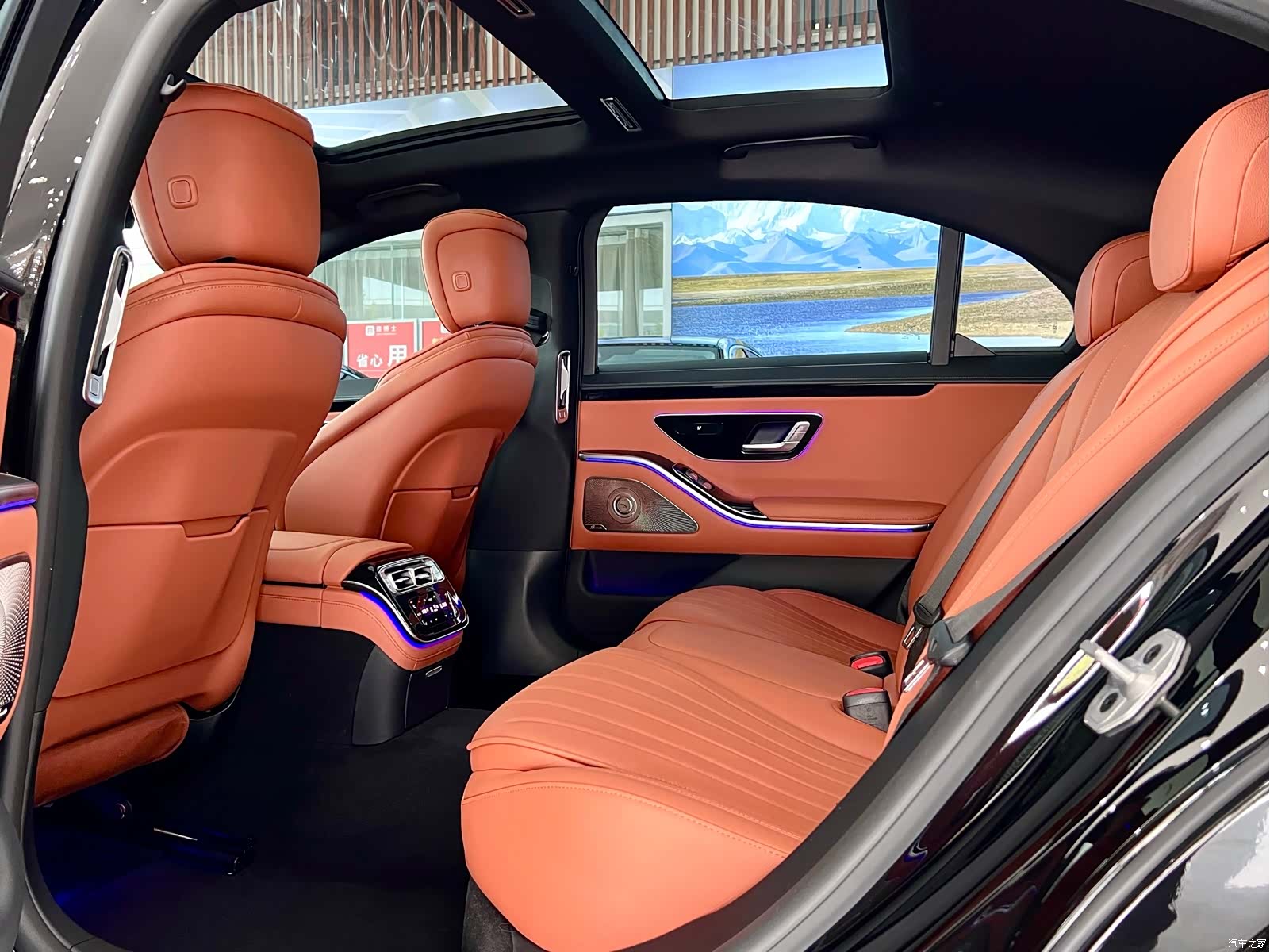 Mercedes-Benz S-Class, 2024 10