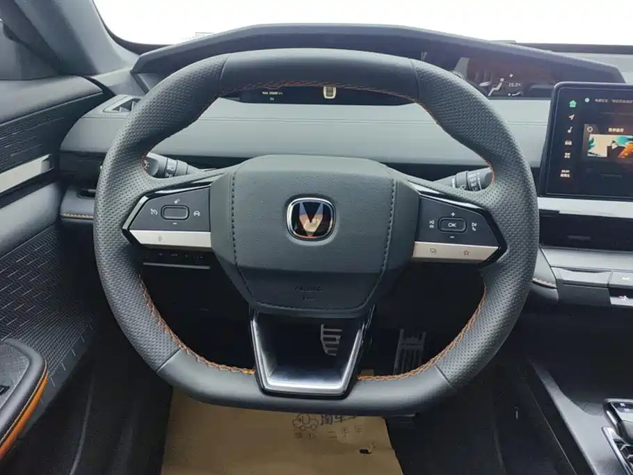 Changan UNI-V Smart iDD