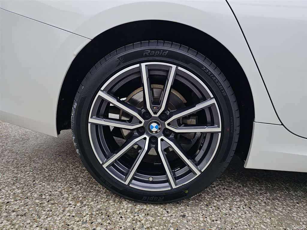 BMW 3 Series, 2024 15