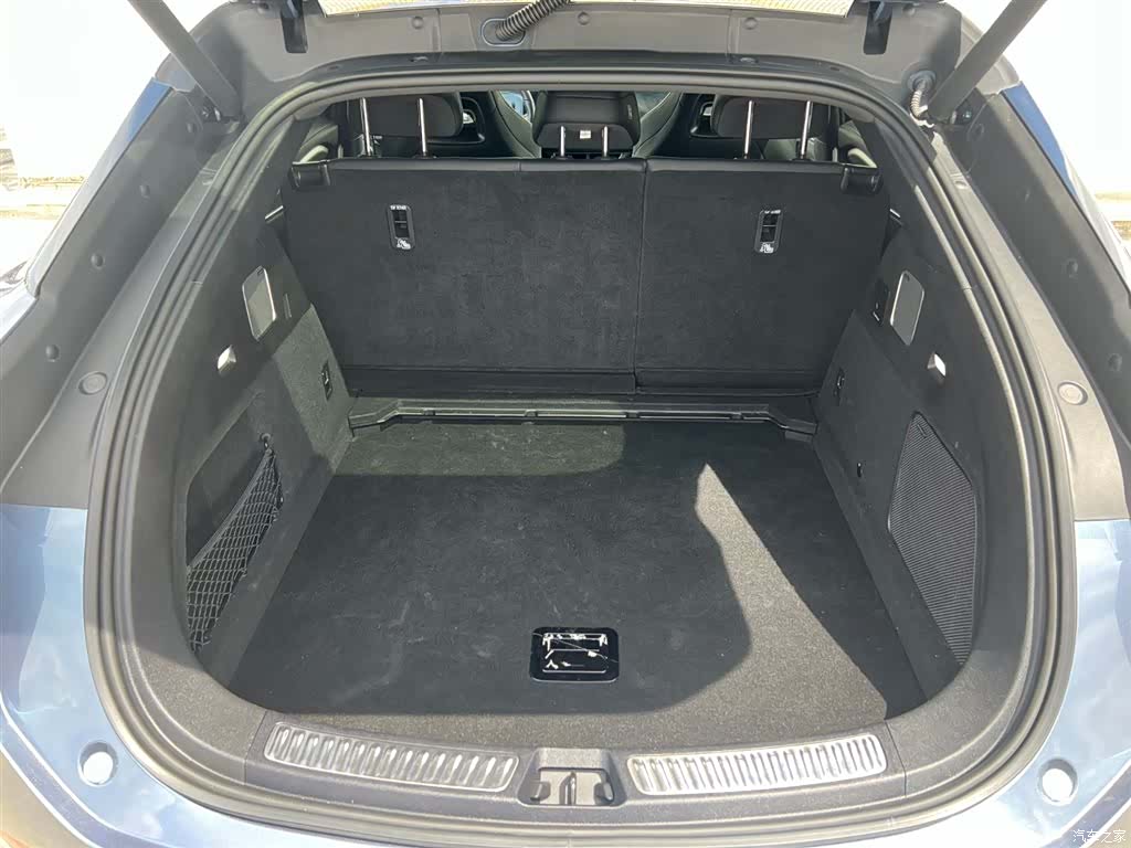 BYD HiAce, 2024 19