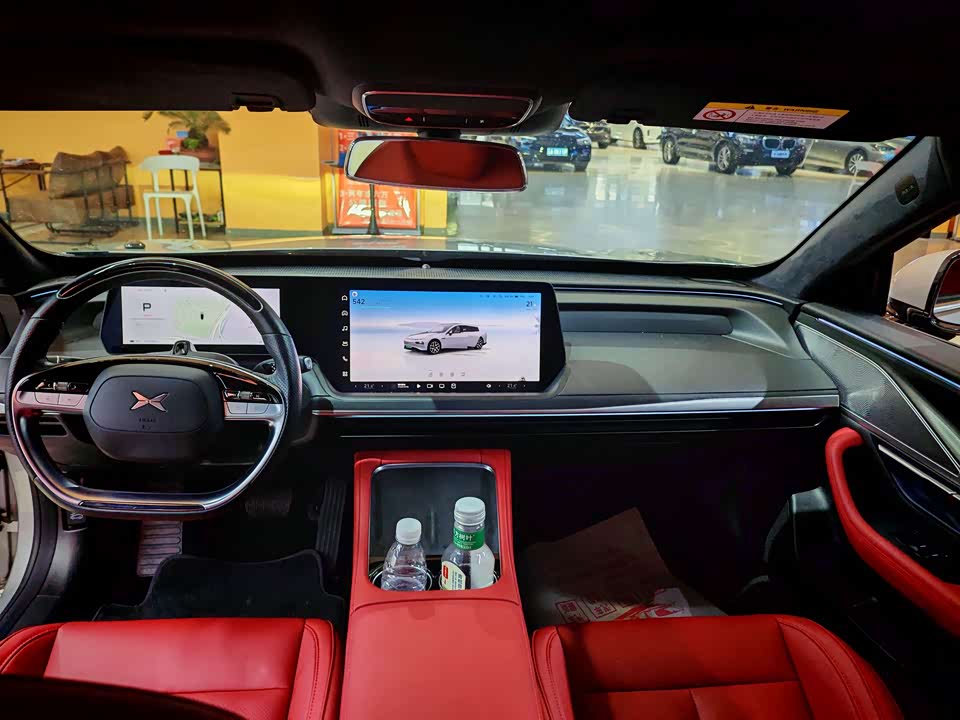 XPENG P7 XPENG P7