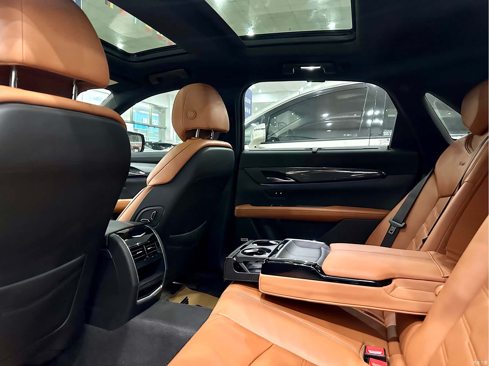 Cadillac CT6, 2016 27