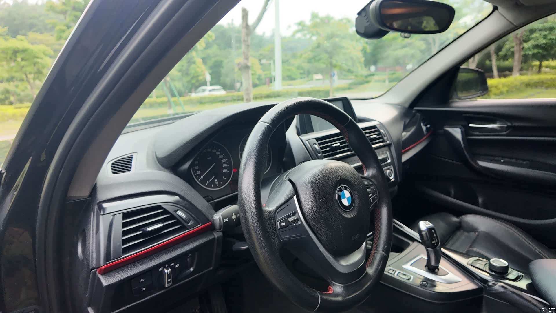 BMW 1 Series, 2012 53
