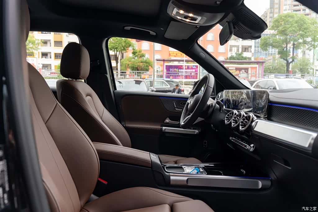 Mercedes-Benz GLB, 2025 9