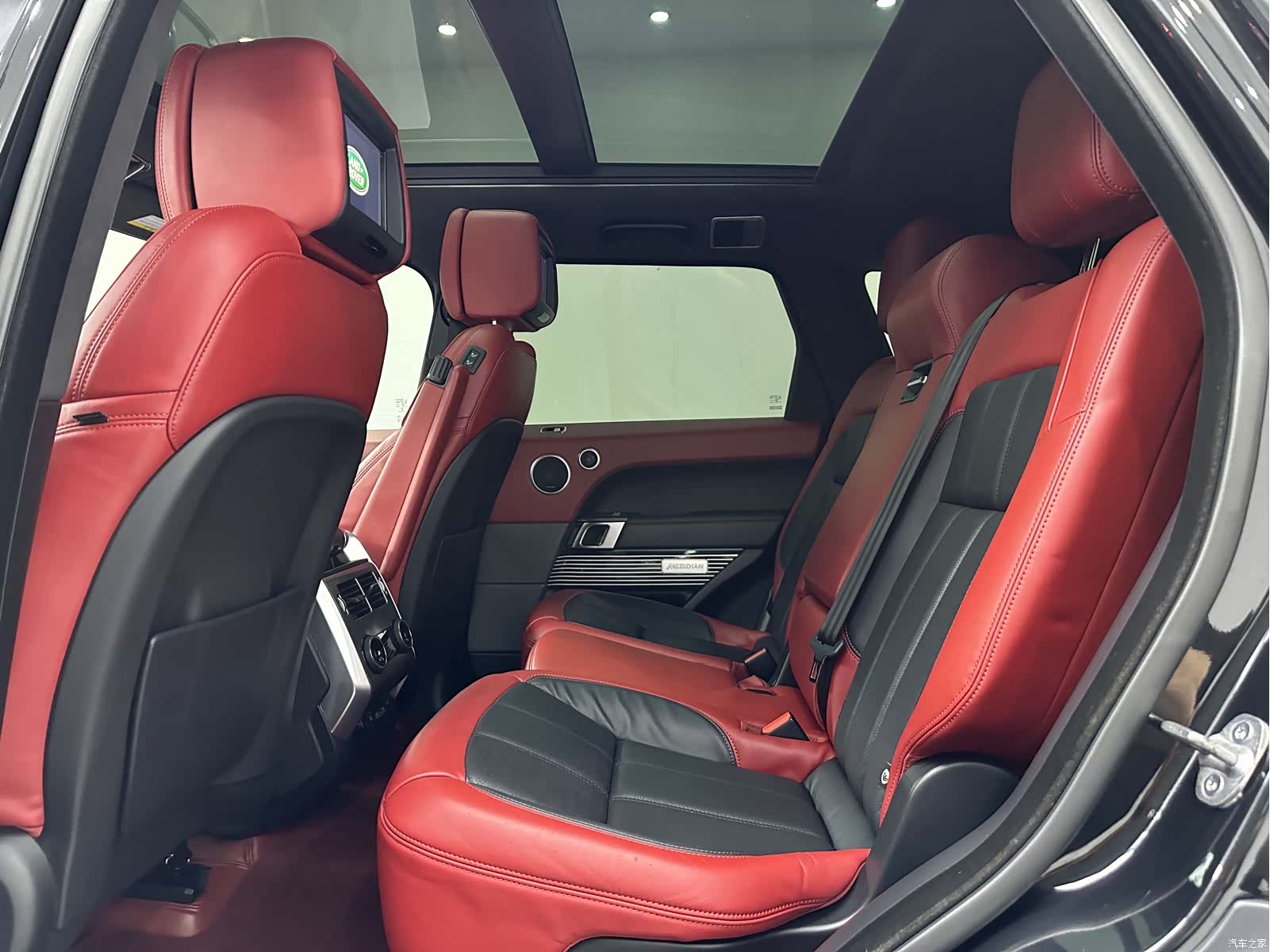 Land Rover Range Rover, 2022 11