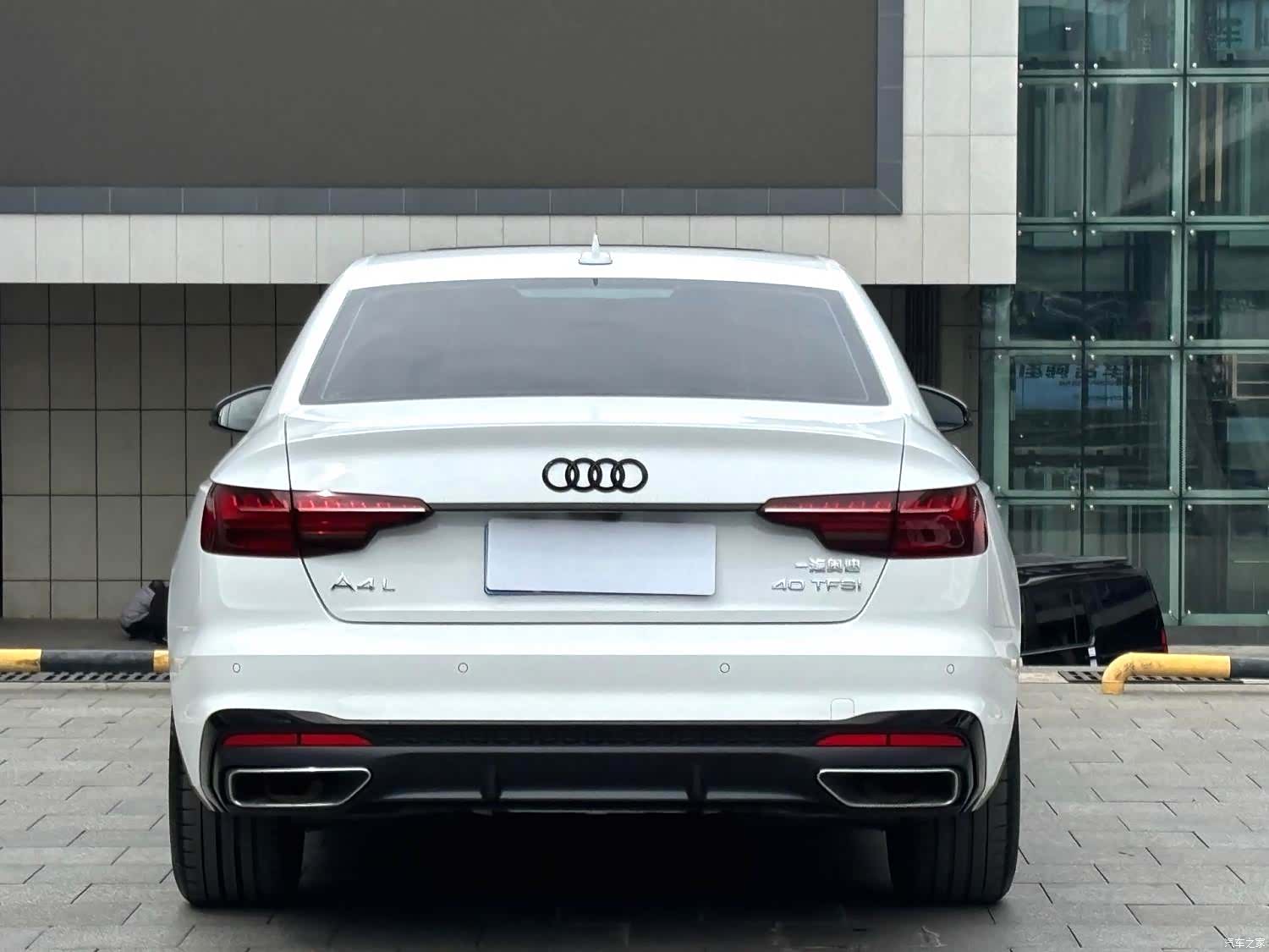Audi A4L, 2023 9