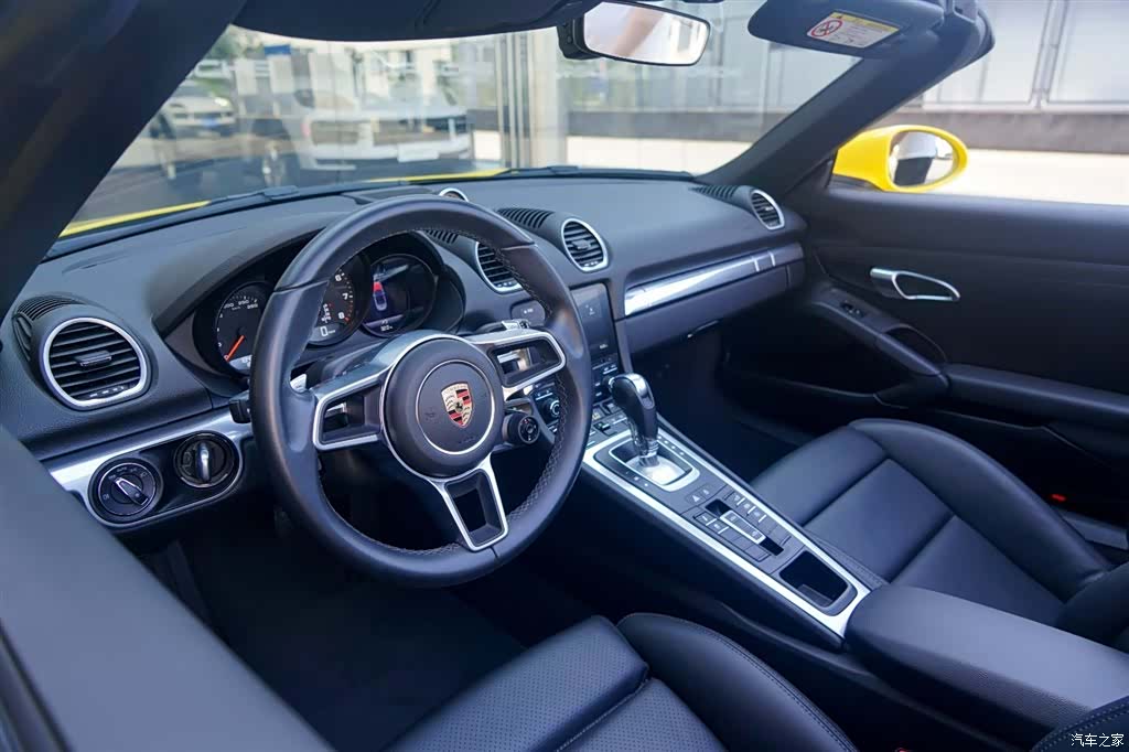 Porsche Boxster, 2024 24