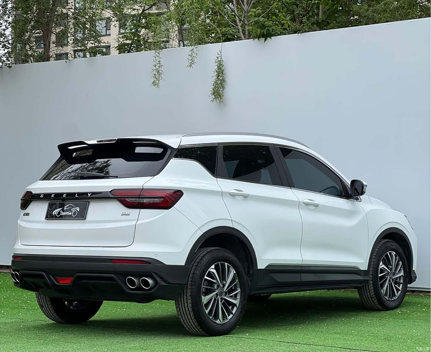 Geely Coolray, 2022 7