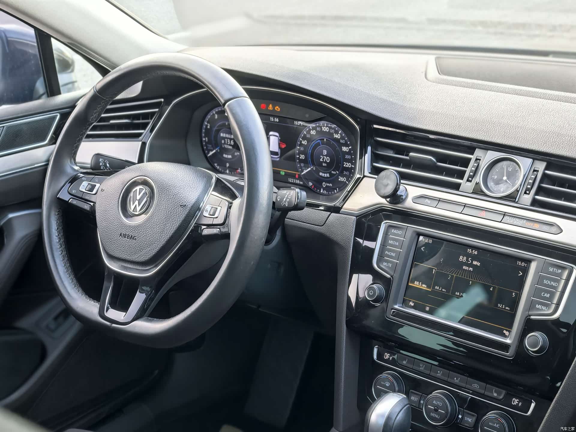 Volkswagen Variant, 2017 16