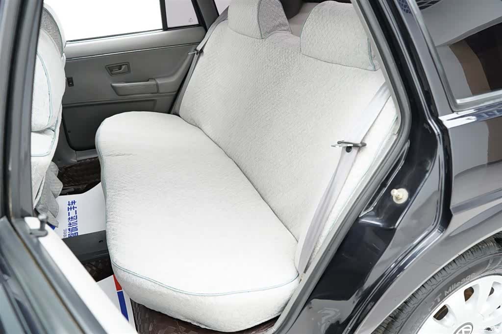 Volkswagen Santana, 2010 17