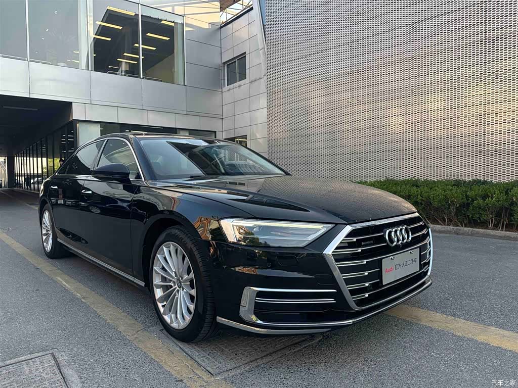 Audi A8L, 2018 3