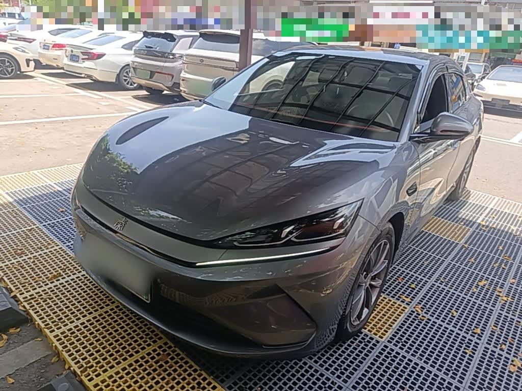 BYD Qin L