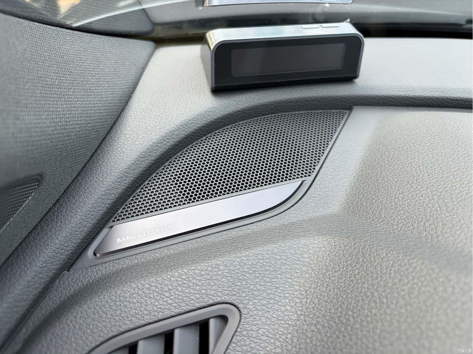 Audi Q5L, 2022 17