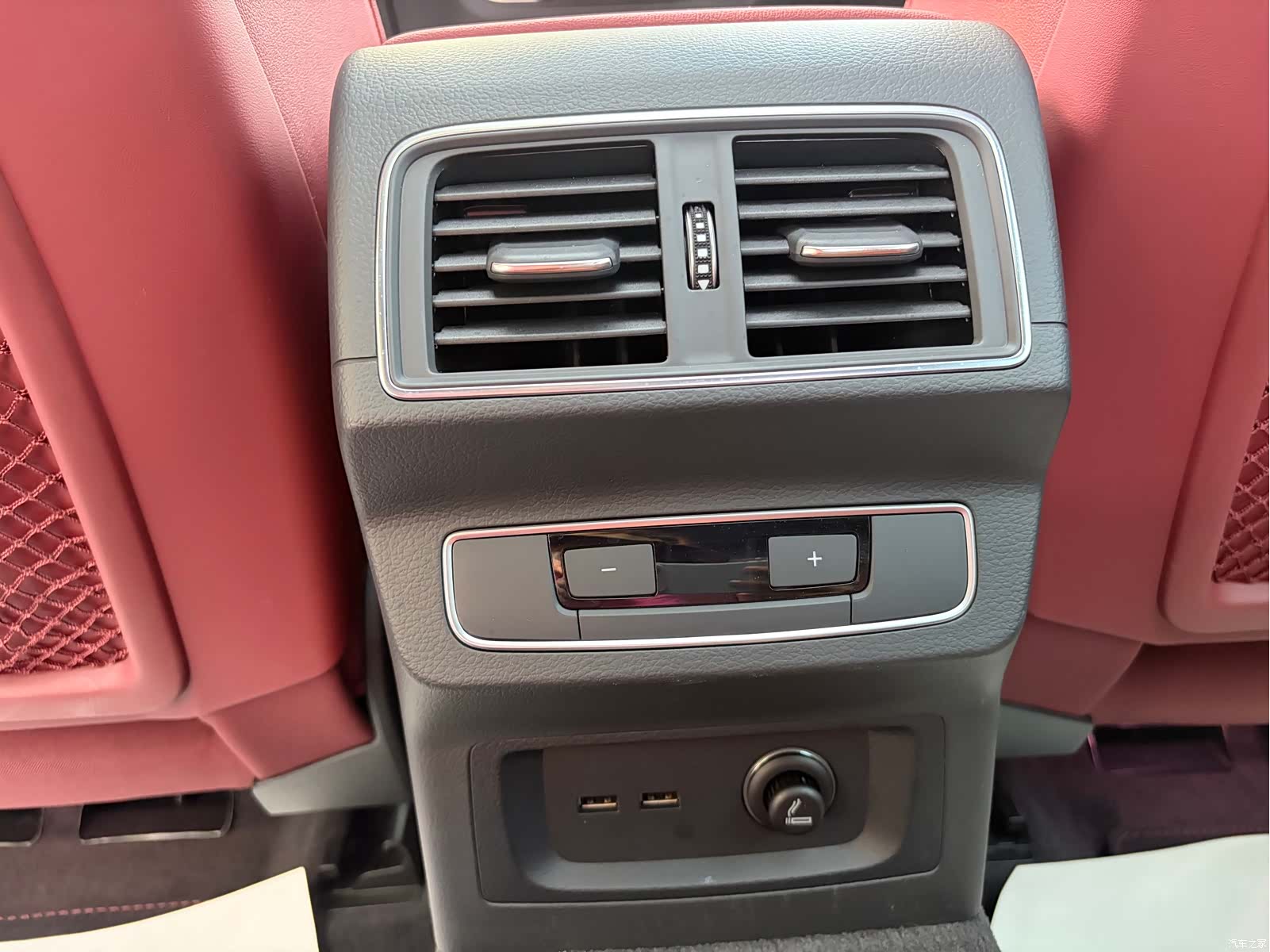 Audi Q5L, 2022 27