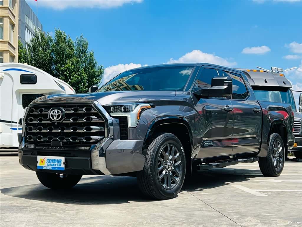 Toyota Tundra, 2023 1